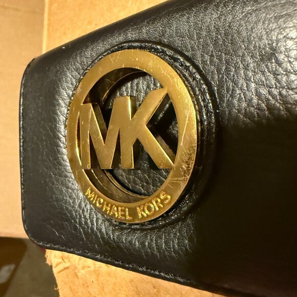Michael Kors Pebbled Leather Card Wallet - Black - Picture 11 of 14
